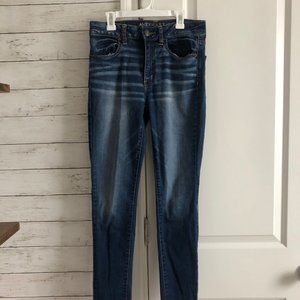 American Eagle High Rise Jegging- 6 short